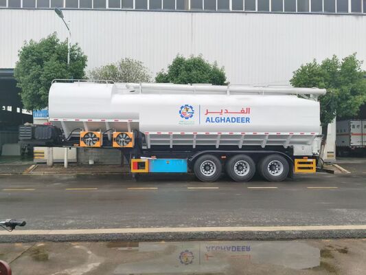 65m³ Huge Volume Bulk Feed Transport Trailer with Low Residual Discharge and Remote Control System