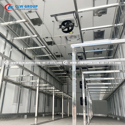 Sinotruk HOWO 6.8m Chick Transport Truck with Superior Insulated Body and All-Season Climate Control for Efficient Livestock Transport