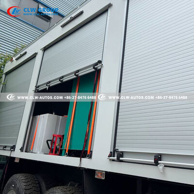 Sinotruk HOWO 6x6 All-Wheel Drive Crude Oil Tanker with 371HP Diesel Engine and Carbon Steel Tank for Off-Road Logistics